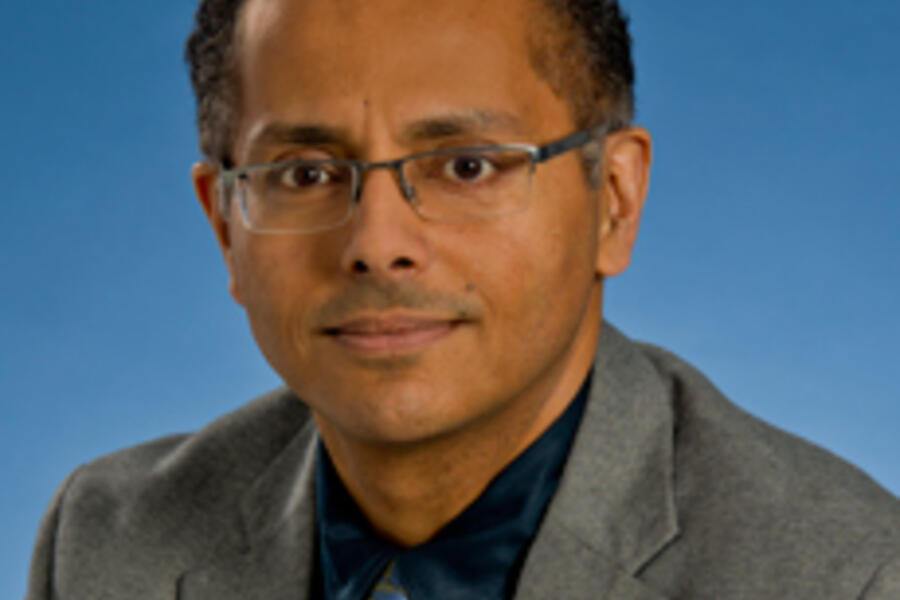 Anil Chopra Headshot.jpg