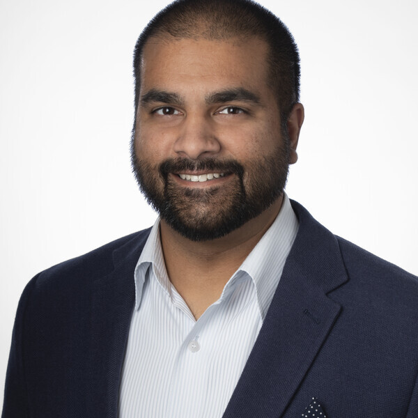 Headshot of Dr. Rohit Mohindra